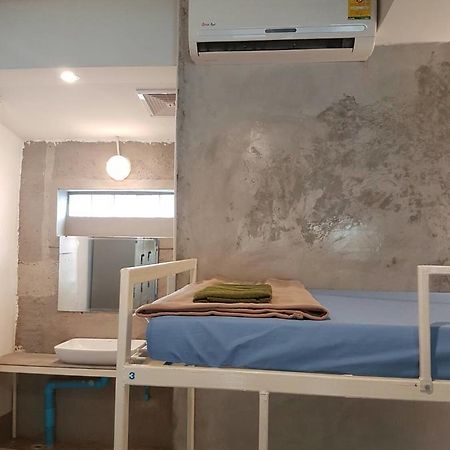 Shut Eye Party Hostel (Adults Only) Pai Dış mekan fotoğraf