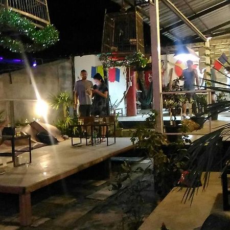 Shut Eye Party Hostel (Adults Only) Pai Dış mekan fotoğraf